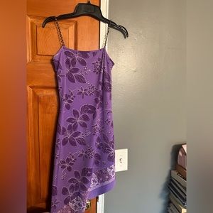 Handkerchief cut dress, good condition